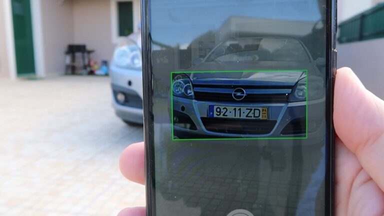 Come ottenere informazioni su un veicolo tramite la targa